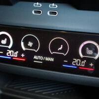 Elektrisch verwarmde voor- en achterstoelen