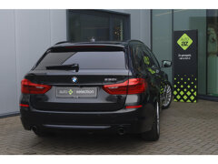 BMW 5 Serie Touring 530i High Executive / Pano / trekhaak