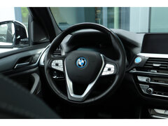 BMW iX3 High Executive 80 kWh