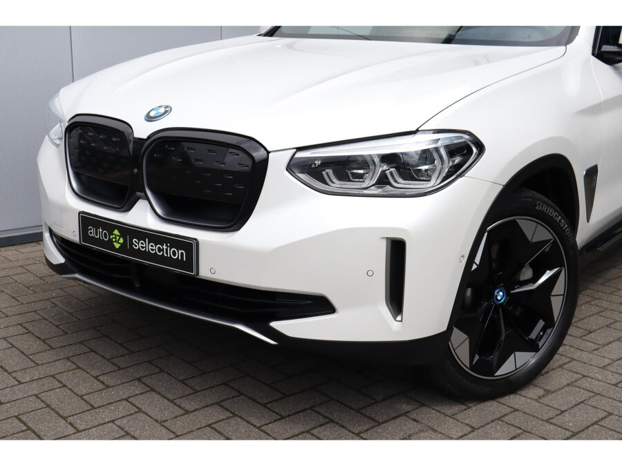 BMW iX3 High Executive 80 kWh