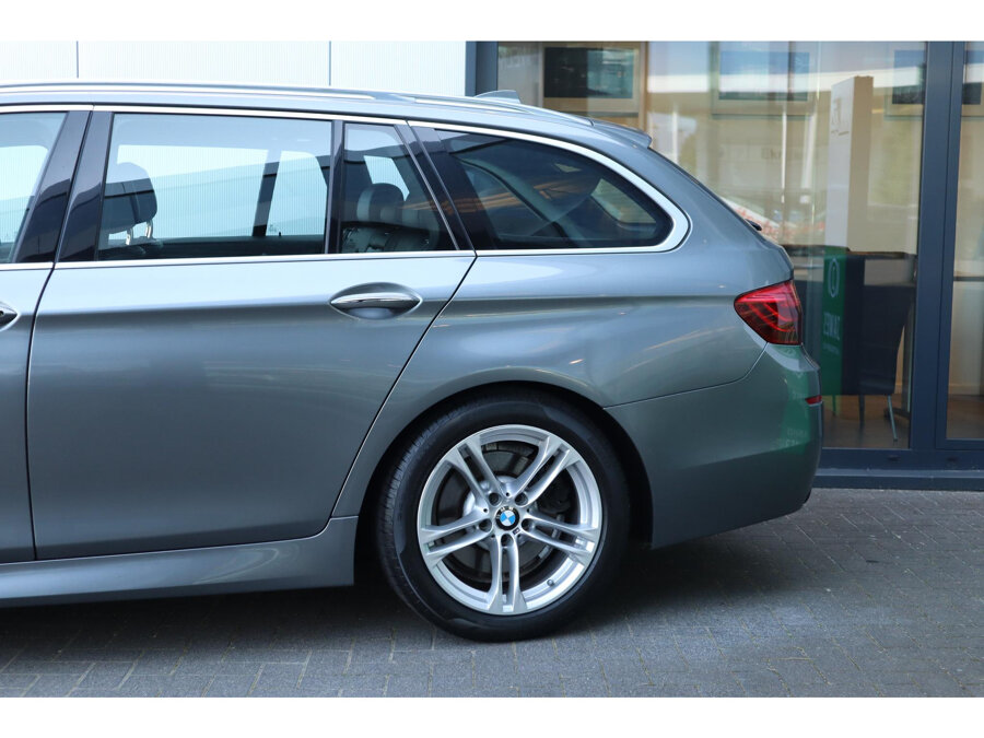 BMW 5 Serie Touring 520i Executive