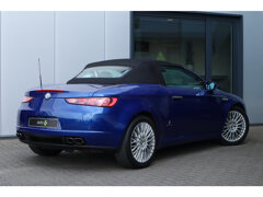 Alfa Romeo Spider 2.2 JTS