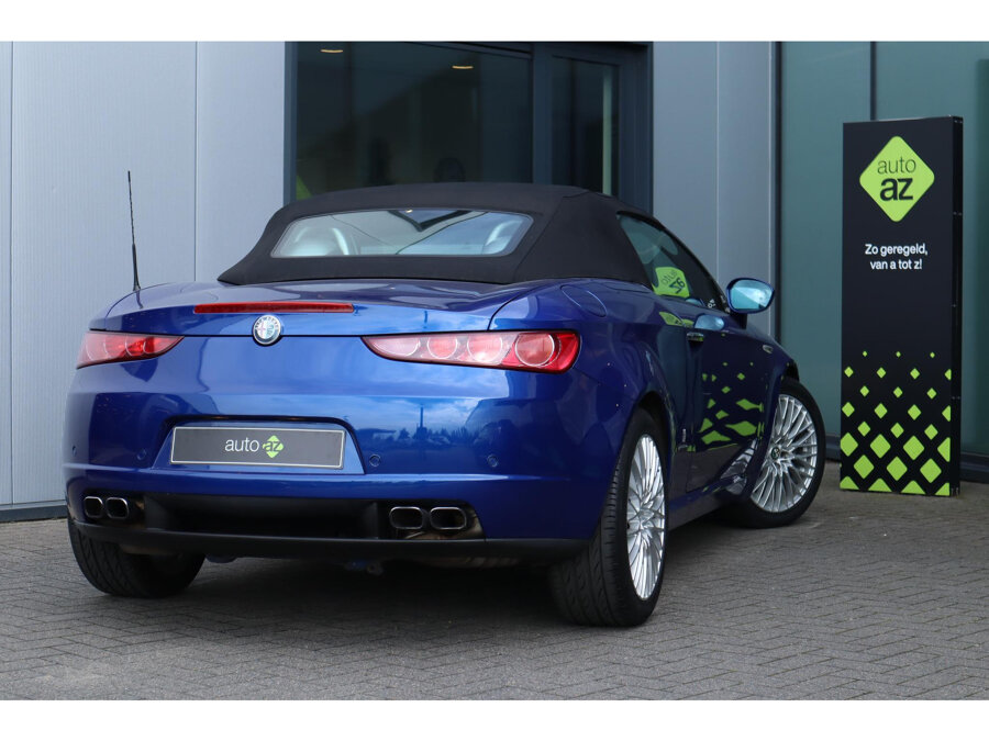 Alfa Romeo Spider 2.2 JTS