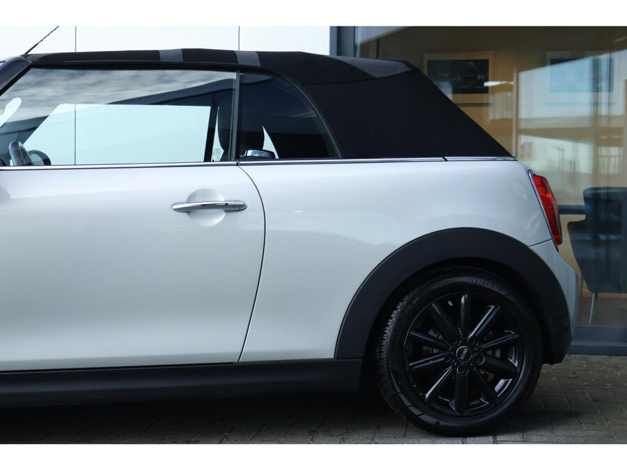 MINI Cabrio 1.5 Cooper Salt