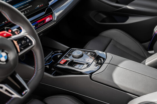 45-M5 Touring-DSC01483