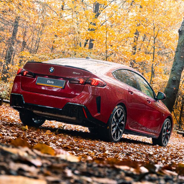 BMW_2_Serie_Gran_Coupe_Rood_Achterkant_Ekris_Header_Mobile