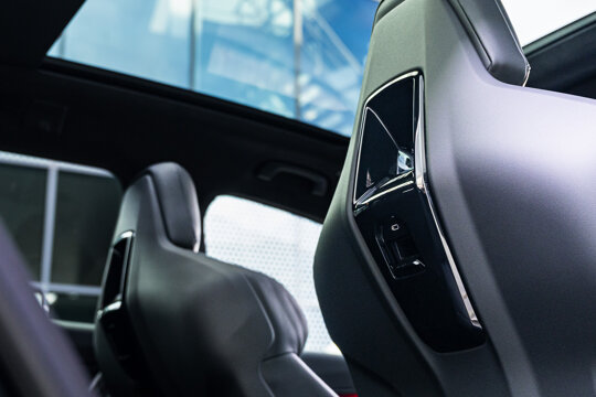 BMW 5 Serie Touring 550e xDrive-30