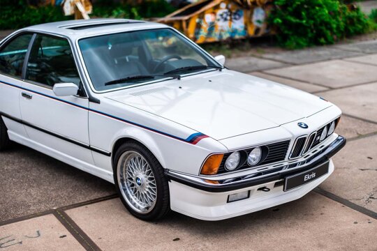 BMW-E24-M635csi-voorkant-sharknose