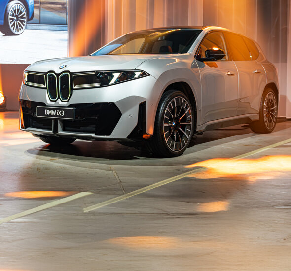 BMW_ix3_1180x1180