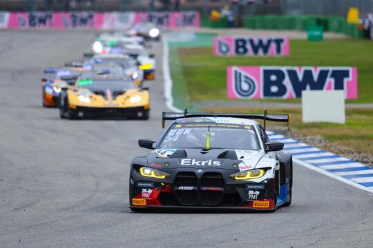 BMW-M4-GT3-Ekris-Maxime-Oosten-Hockenheim-Rechte-stuk-concurrentie