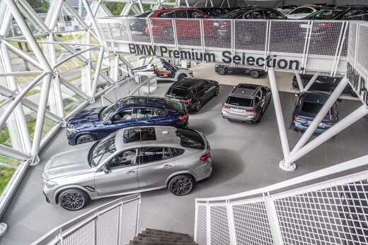 Ekris-BMW-Premium-Selection-Center-Utrecht-twee-verdiepingen