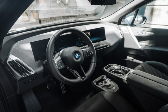 interieur cockpit ix