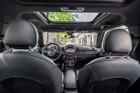 MINI-Clubman-Interieur-Cockpit