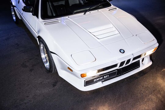 BMW-M1-Procar-Wit-Voorkant-Close-up