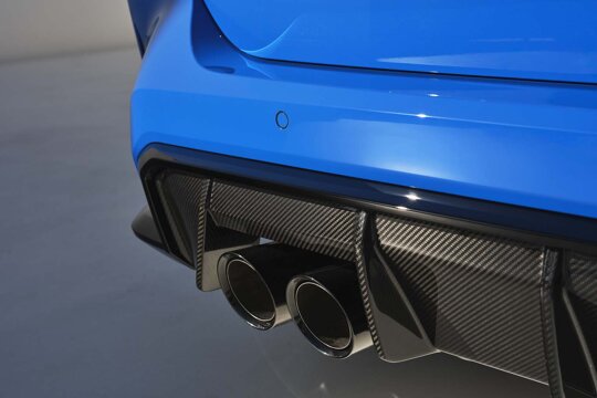 BMW-M3-Touring-Blauw-Achterkant-Carbon-Uitlaat-Ekris