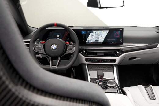 BMW-M4-Cabrio-Interieur-Cockpit-Ekris