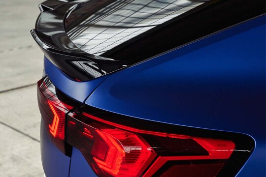 BMW-X2-Blauw-Achterkant-Achterlicht-achterspoiler