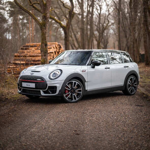 MINI Clubman Zilver Voorkant 1180x1180
