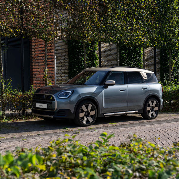 MINI Countryman E - header mobiel