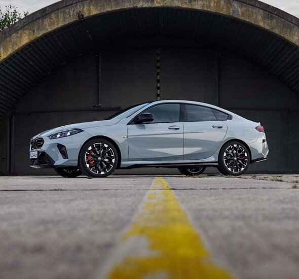 BMW-2-Serie-Gran-Coupé-Grijs-Zijkant-Header-Mobile-Ekris