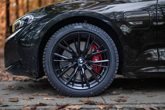 BMW 320e - winterwiel