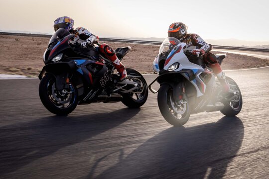 BMW_M_1000_RR_Circuit_ekris