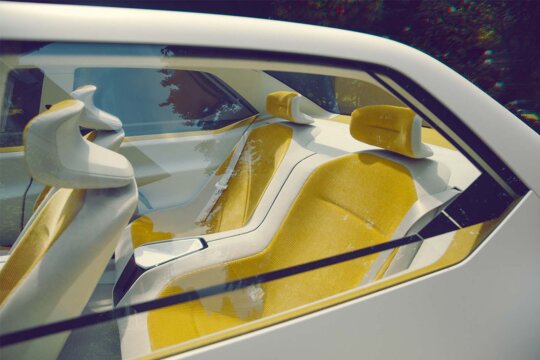 BMW-Vision-Neue-Klasse-Interieur-Achterstoelen