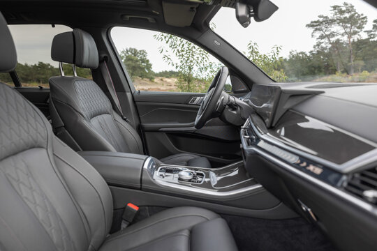 04-Get to know en model pagina-V2-BMW, Hybride, X5-DENN9277