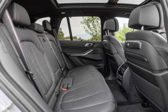 05-Get to know en model pagina-V2-BMW, Hybride, X5-DENN9296-HDR