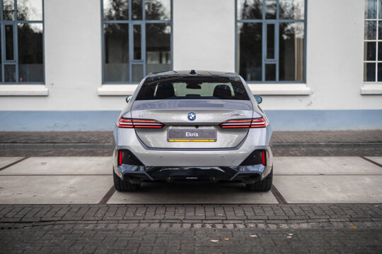 24-Get to know-BMW, Electrisch, i5-DENN2170