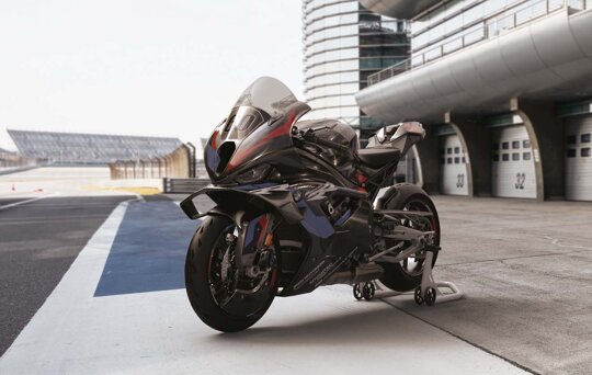 BMW-M-1000-RR-Videothumb-mobiel