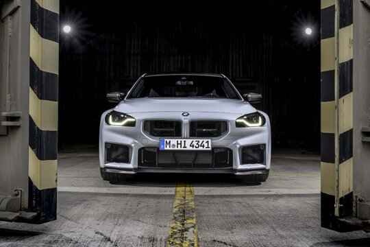 BMW_M2_CS_Grijs_Voorkant_Ekris