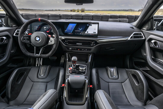 BMW_M2_CS_Interieur_Cockpit_Ekris