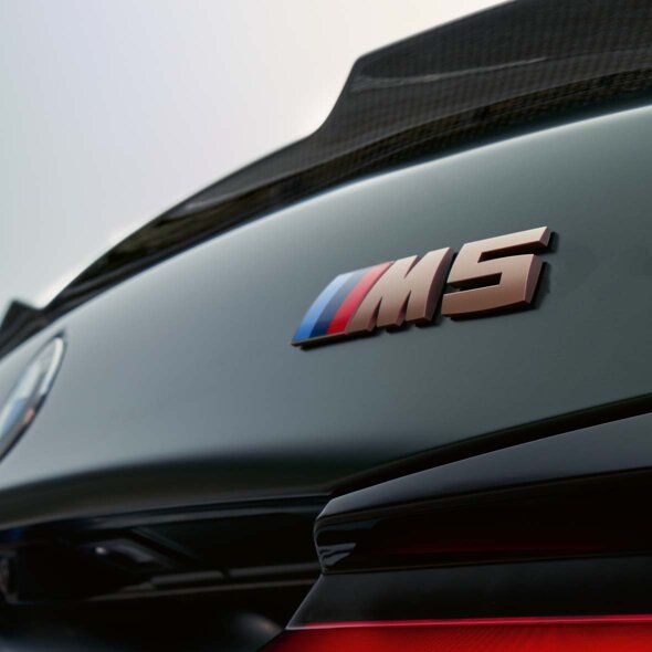 BMW-M5-Typeaanduiding-Header-Mobile-Ekris