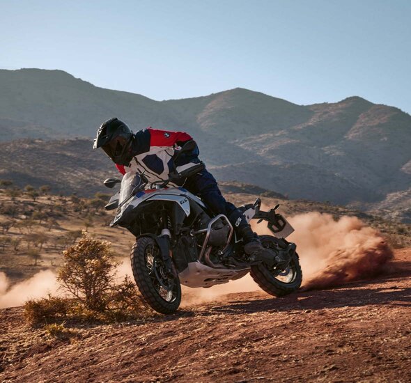 BMW_R_1300_GS_Mat_Header_Ekris_Mobile