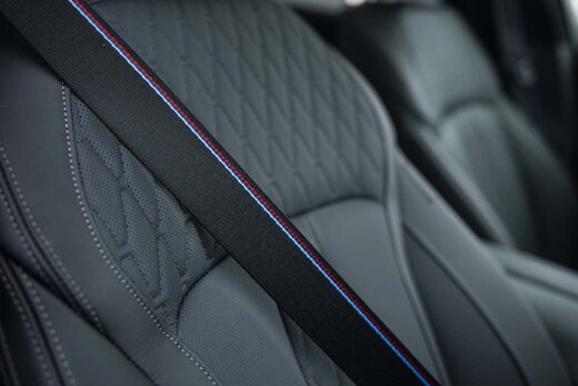 BMW-X7-Interieur-Stoel-Riem-Ekris