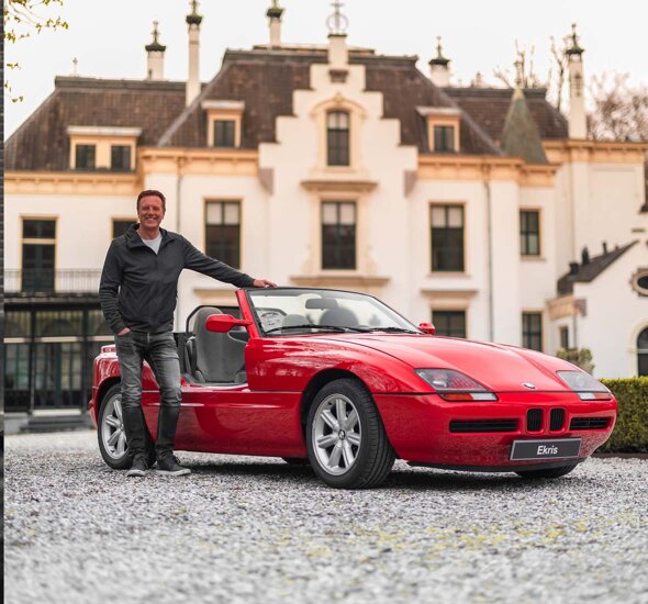 BMW-Z1-rood-voorkant-zijkant-landgoed-eigenaar-mobiel