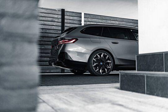 i5 Touring-Grijs-Villa-27