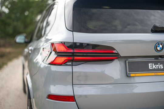 14-Get to know en model pagina-V2-BMW, Hybride, X5-DENN9437