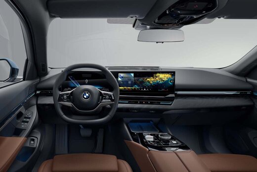 BMW-5-Touring-Interieur-Cockpit