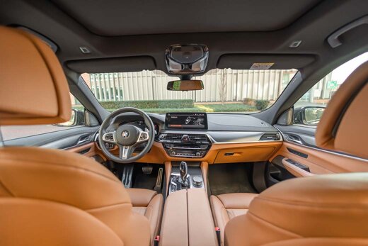 BMW-6-Serie-Gran-Turismo-Interieur-Cockpit - kopie