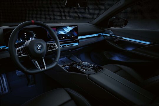 BMW-i5-Interieur-Cockpit