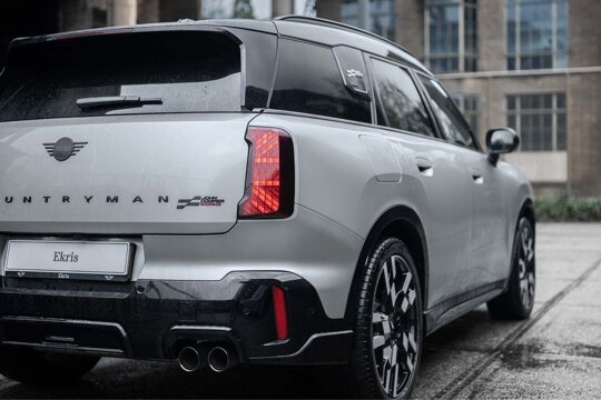 MINI_John_Cooper_Works_Countryman_Grijs_Achterkant_Union_Jack_Achterlichten_Ekris