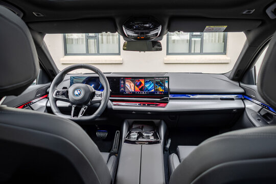 42-Get to know-BMW, Electrisch, i5-DENN2254-HDR