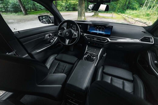 BMW-3-Serie-Sedan-Interieur-Cockpit-Ekris