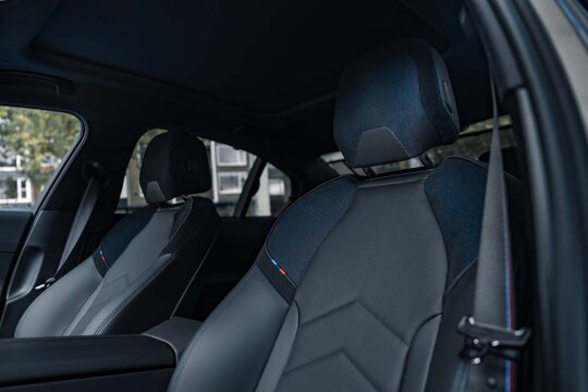 BMW-5-Serie-Sedan-Interieur-Voorstoelen-Ekris