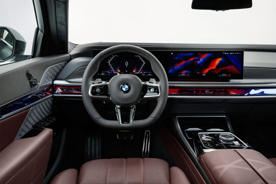 BMW-7-Serie-Interieur-Cockpit