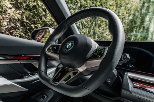 BMW-i5-Touring-Interieur-Stuur-Ekris