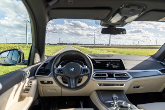 BMW-Interieur-Cockpit-polder-windmolens-teaser-overzichtspagina