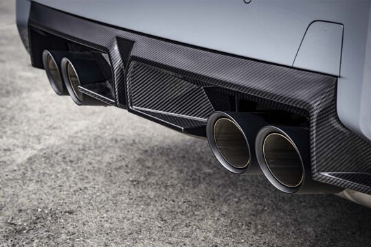 BMW_M2_CS_Grijs_Achterkant_Diffusfor_Uitlaat_Ekris